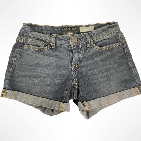 Aeropostale Pants - Aeropostale Womens Midi Denim Shorts size 00